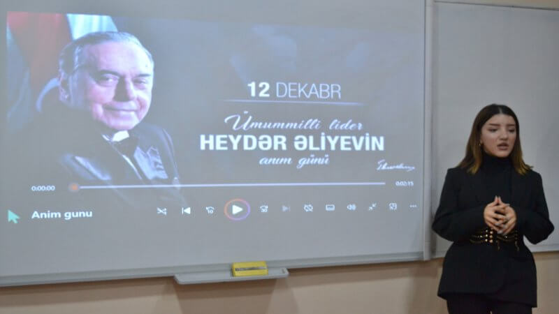 Kollecdə “Ümummilli lider Heydər Əliyevin anım günü” nə həsr olunmuş açıq dərs  keçirildi.