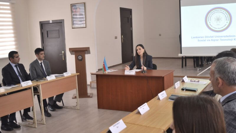 Kollecdə Pedaqoji Şuranın növbəti iclası keçirildi.