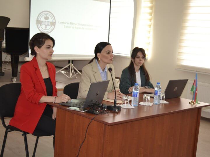 Qarabağ Universitetinin əməkdaşları Kollecdə olublar.