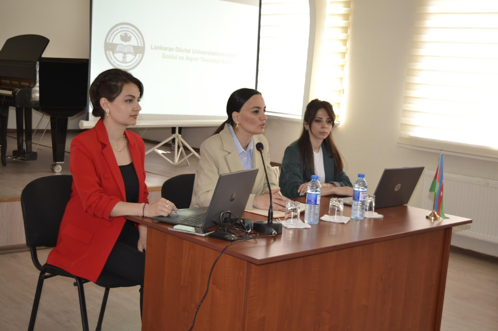 Qarabağ Universitetinin əməkdaşları Kollecdə olublar.