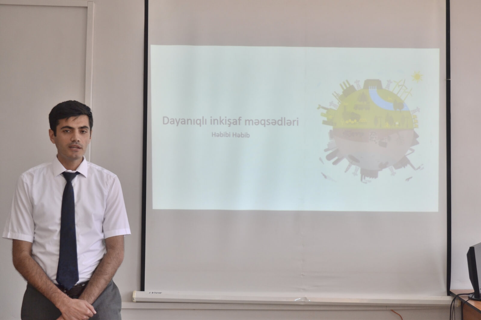 Kollecdə “Dayanıqlı İnkişaf Məqsədləri” mövzusunda tədbir keçirildi.