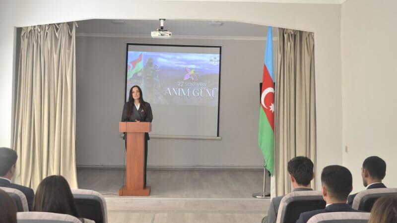 Kollecdə 27 sentyabr “Anım günü”nə həsr olunmuş “Qəhrəmanlıqla yazılmış tarix” mövzusunda konfrans keçirildi.
