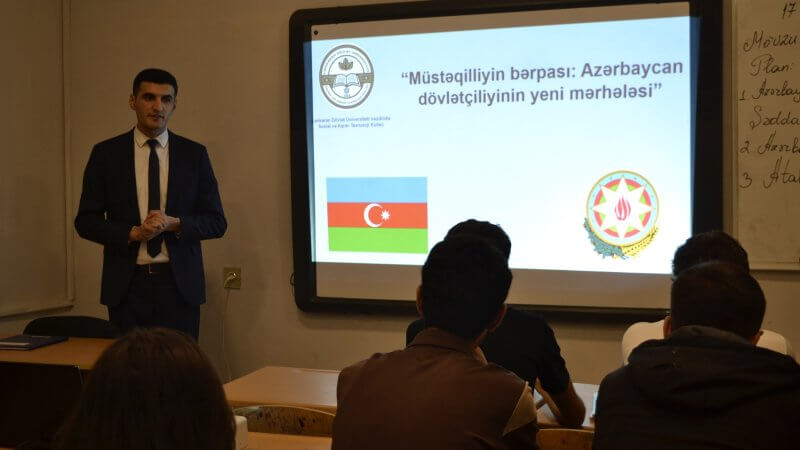 Kollecdə  “18 oktyabr-Müstəqilliyin bərpası günü” ilə əlaqədar tədbir  keçirildi.