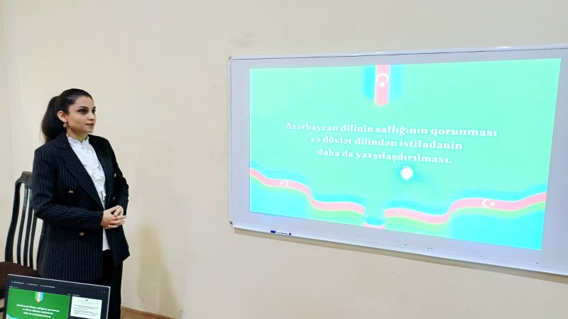 Kollecdə “Azərbaycan dili və ədəbiyyatının beynəlxalq aləmdə tanıdılması və təbliği” mövzusunda tədbir keçirildi.