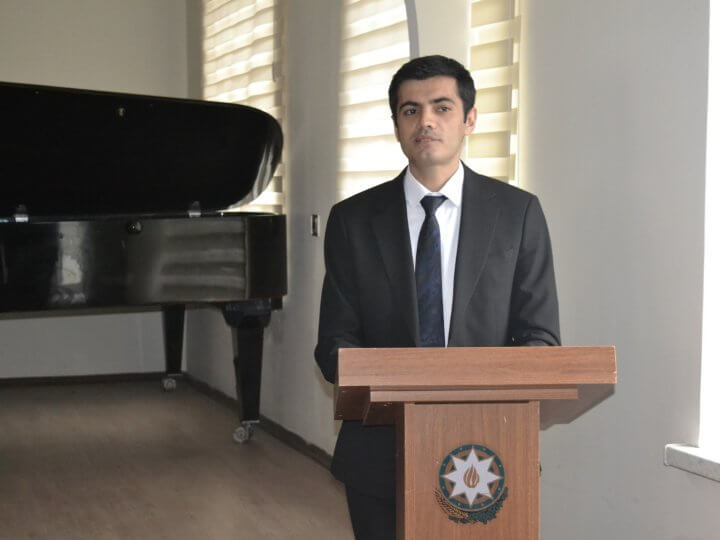 Kollecdə Konstitusiya və suverenlik ilinə həsr olunmuş “Nə? Harada?, Nə zaman?” adlı intellektual yarış keçilirdi.