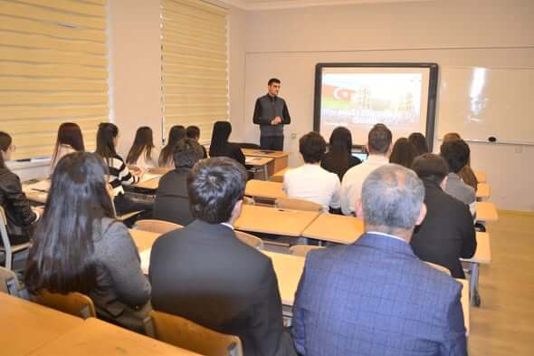 Kollecdə 17 Noyabr-Milli Dirçəliş Günü münasibətilə tədbir keçirildi.