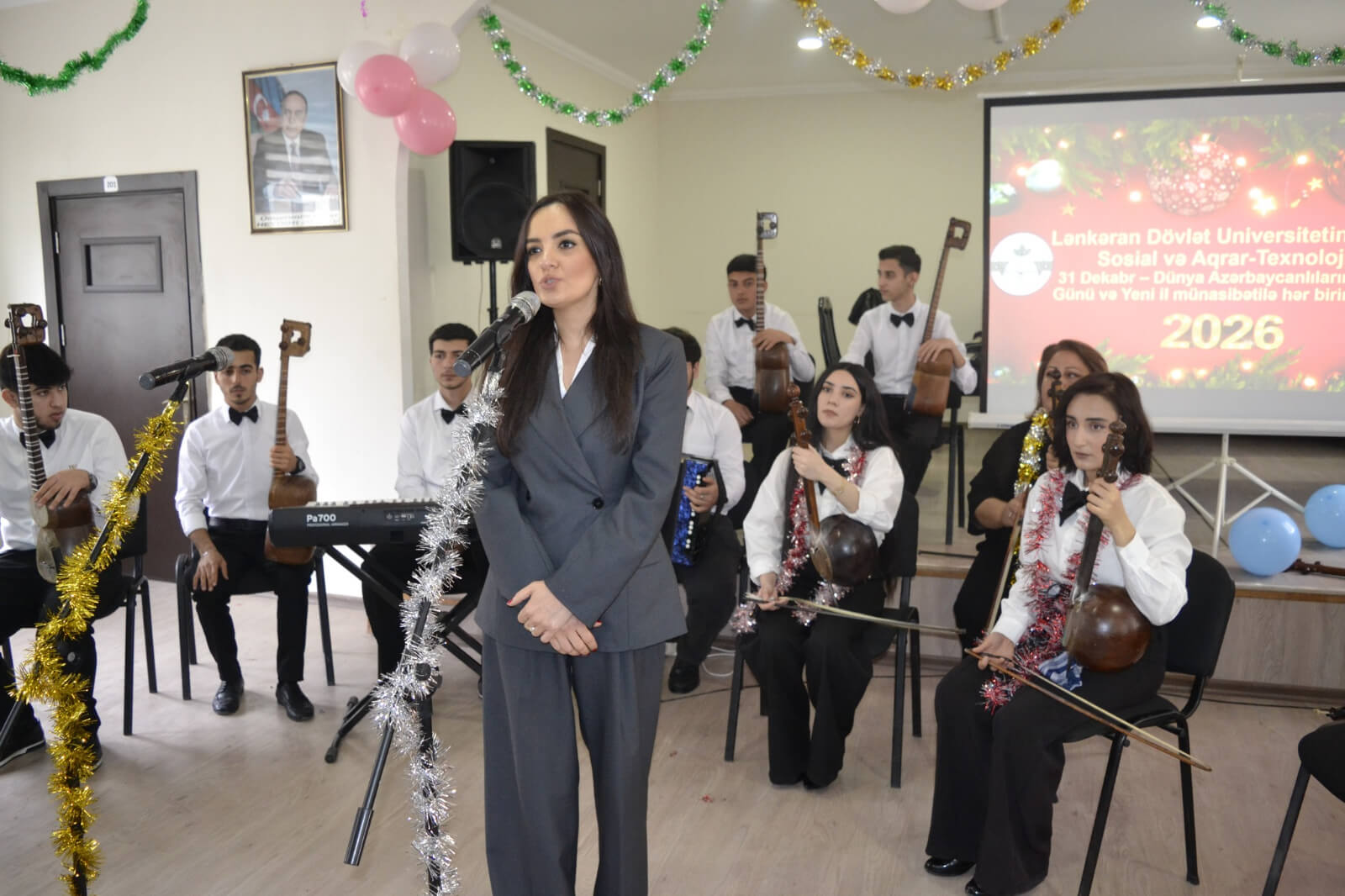 Kollecdə  “31 Dekabr- Dünya Azərbaycanlılarının Həmrəylik Günü və Yeni ilə”  həsr olunmuş  tədbir keçirildi